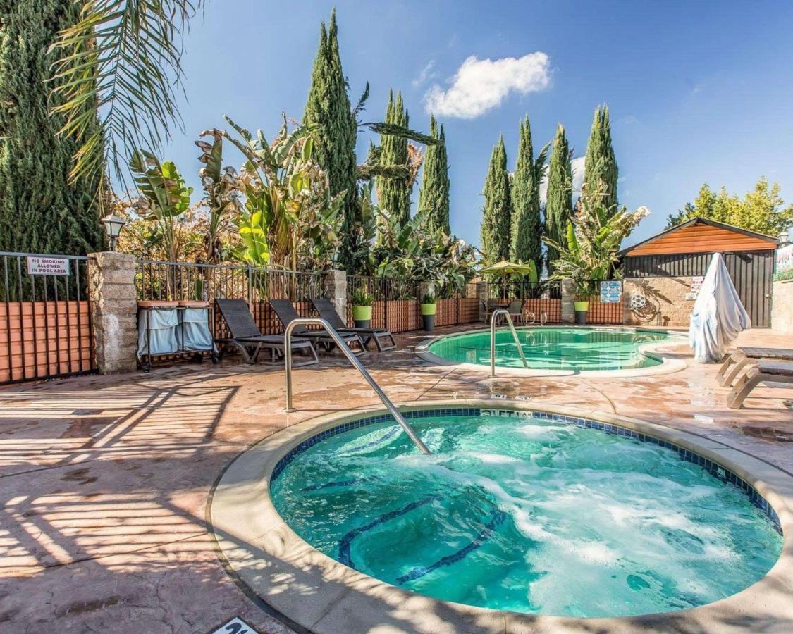 Quality Inn Hemet - San Jacinto Exterior foto