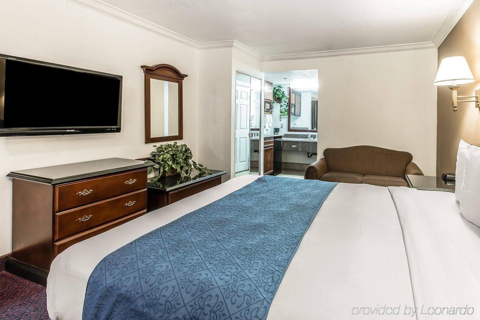 Quality Inn Hemet - San Jacinto Exterior foto